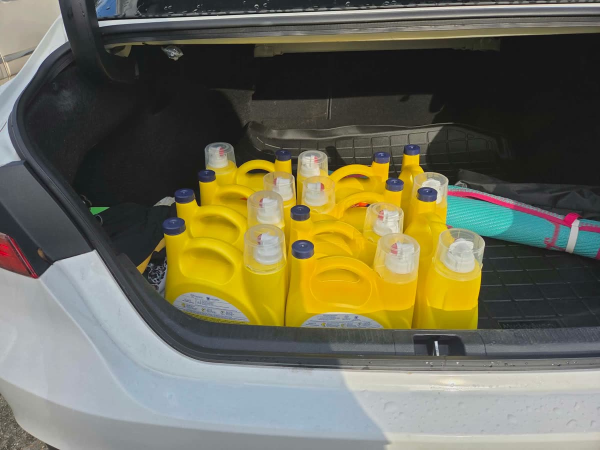 Donated detergent collected for the Stone High School basketball teams